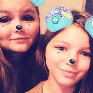 Meet your Posher, Cj